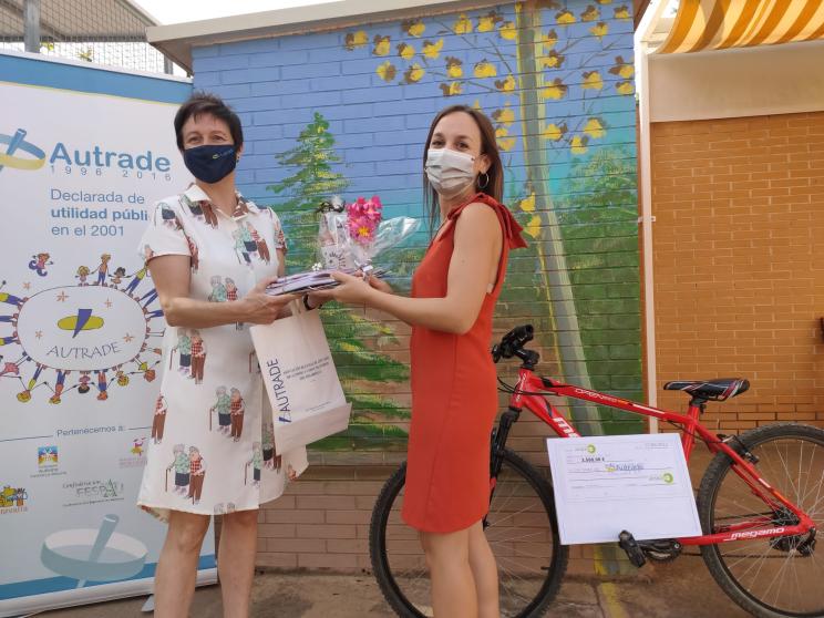 Apoyamos el programa “Bicicleta-Patinete-Patines” de AUTRADE